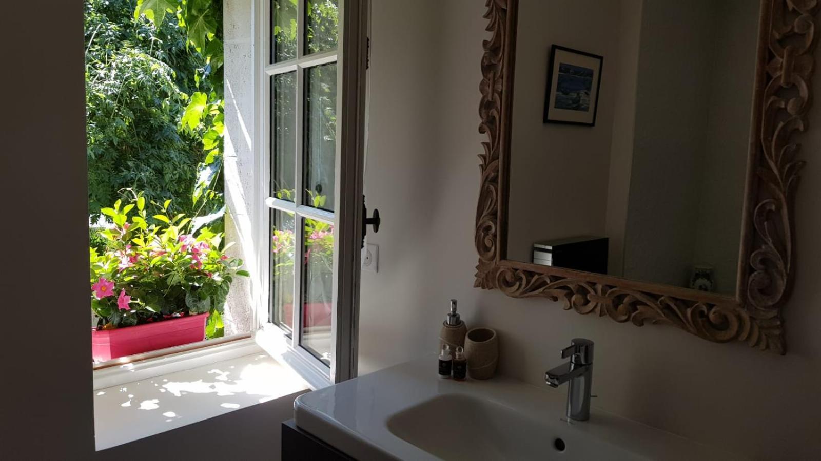 Villa Mary 阿姆博斯 外观 照片